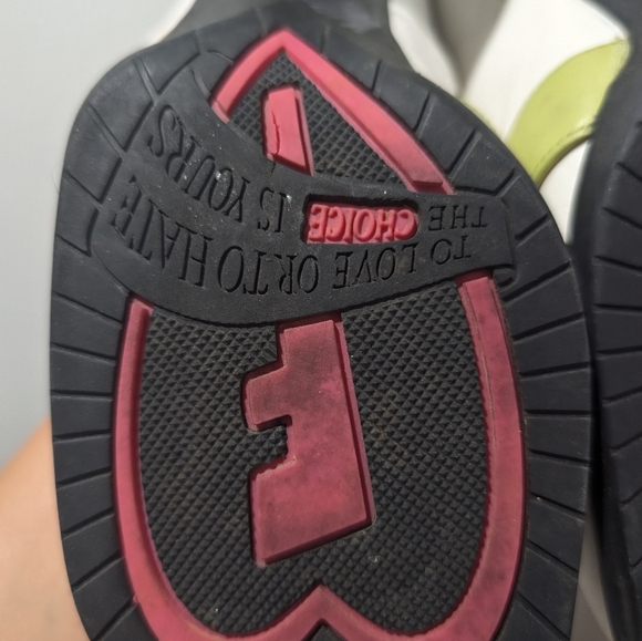 JOHN FLUEVOG CHOICE white and green  VANNY PUMPS 9 HEELS LEATHER PIN-UP SHOES - Picture 10 of 12